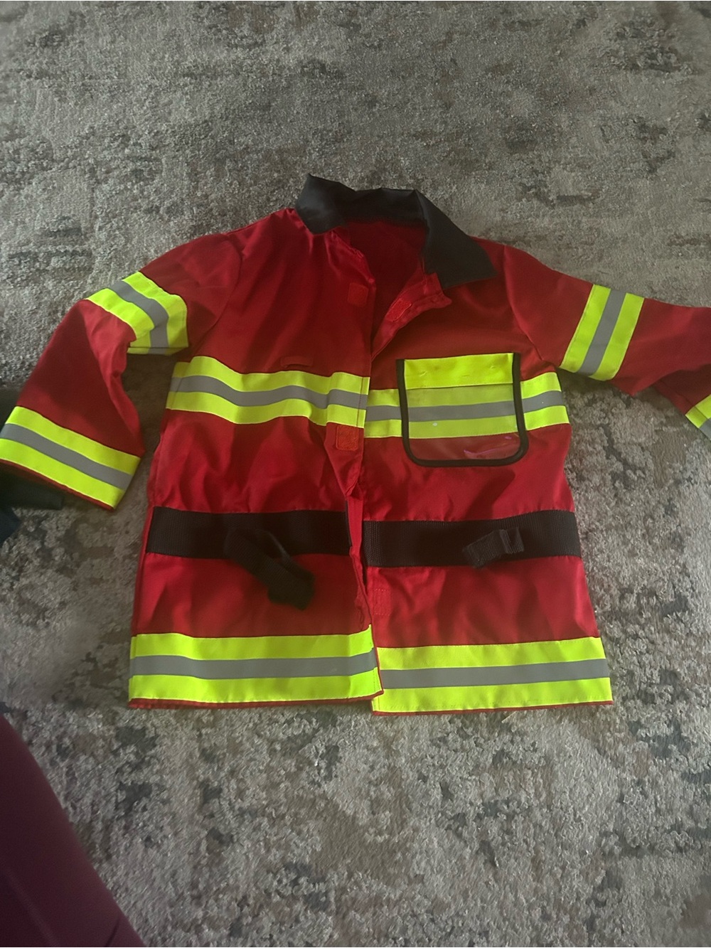 Melissa & Doug Red Men's Shorts